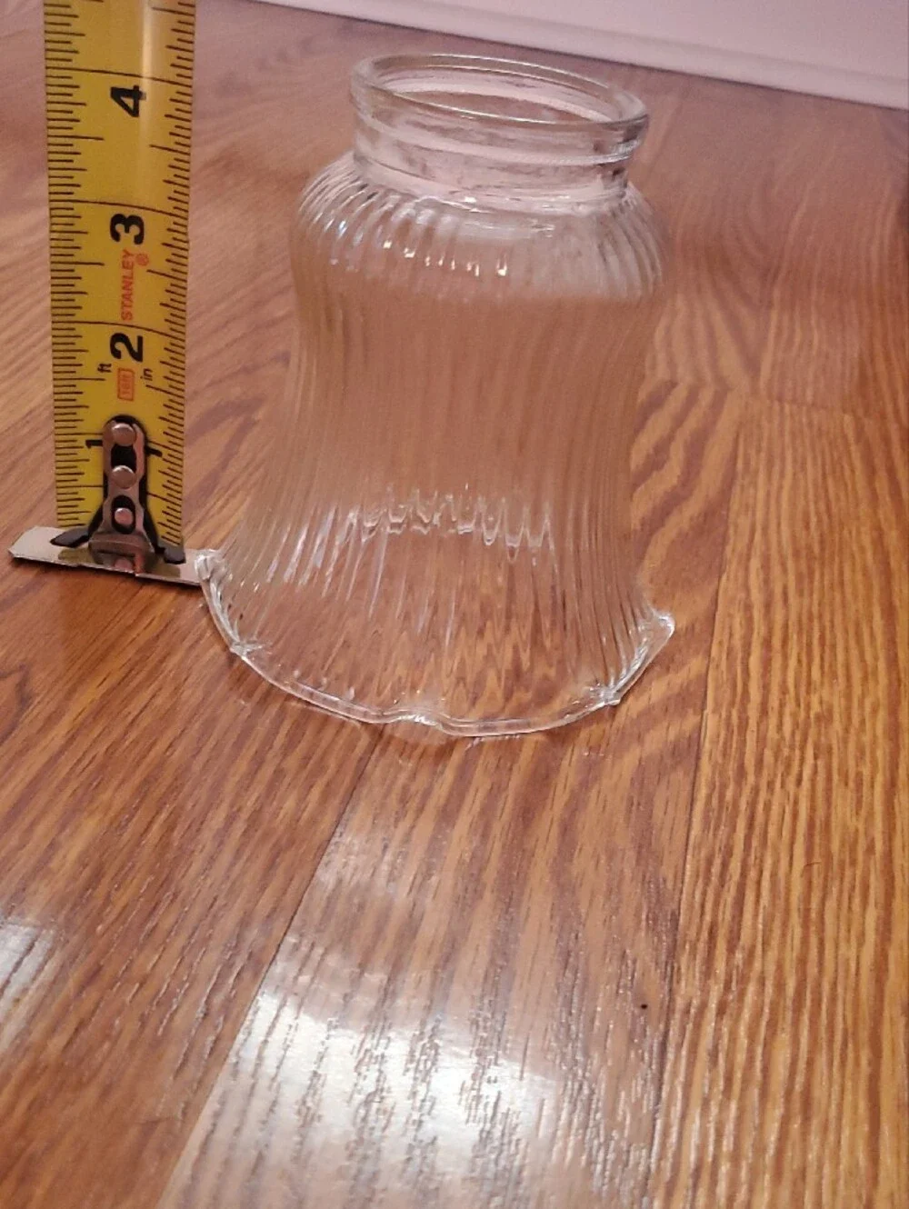 Clear Ribbed Glass Lamp Shade With Ruffled Edges Replacements